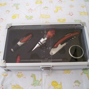 wine accessory tool kit in case